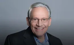 Боб Вудвард преподаёт расследовательскую журналистику