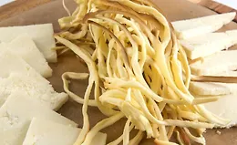 Чечил и сулугуни