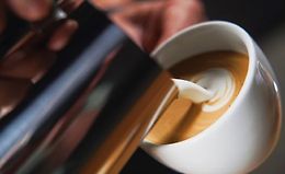 Латте-арт. Как рисовать на кофе logo