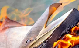 Запрещенные книги, сожженные книги: запрещенные литературные произведения.