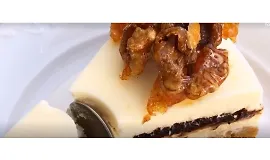 Чизкейк с черносливом