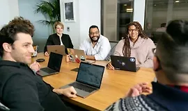 Деловые коммуникации