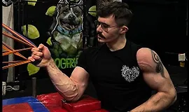 Домашний армрестлинг