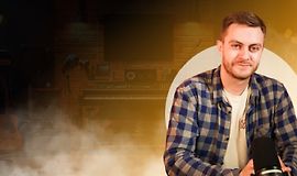 Как написать хит logo