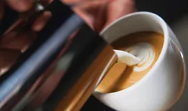 Латте-арт. Как рисовать на кофе