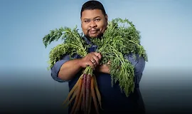 Майкл У. Твити: Исследование своих корней через еду