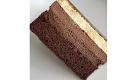 Муссовый торт три шоколада