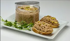 Паштет бутербродный из свиной рульки с каперсами