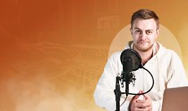 Саунд-дизайн logo