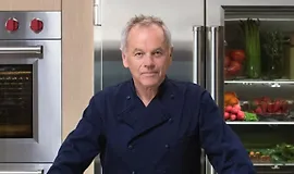 Вольфганг Пак обучает кулинарии