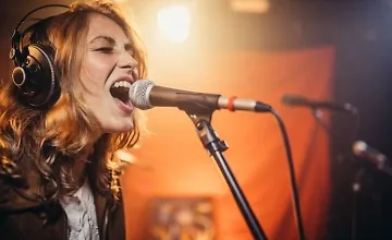 Изображение курса Фундамент вокалиста. Базовые принципы и вокальные приемы