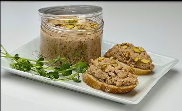 Изображение курса Паштет бутербродный из свиной рульки с каперсами