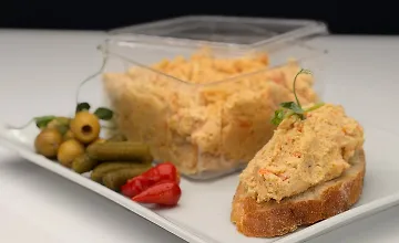 Изображение курса Паштет из куриного филе с копченым сыром