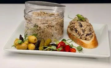 Изображение курса Риет из утки с бренди и черносливом