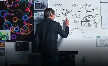 Изображение курса Уилл Райт обучает разработке игр и теории геймдизайна.