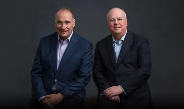 Изображение курса Дэвид Аксельрод и Карл Роув обучают стратегии избирательной кампании и политическим месседжам