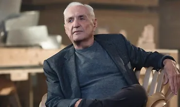 Изображение курса Фрэнк Гери обучает дизайну и архитектуре