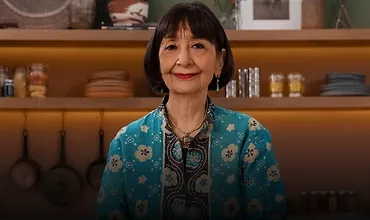 Изображение курса Мадхур Джафри обучает индийской кулинарии