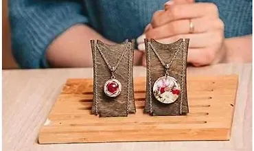 Изображение курса Украшения из эпоксидной смолы