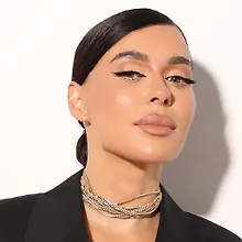 Алена Пестова logo