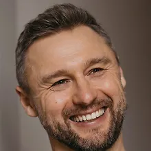 Андрей Дороничев logo