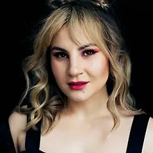 Анна Никулина logo