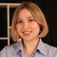 Анна Шахматова logo