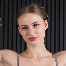 Дарина Голубева logo