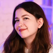 Дарья Бекренёва logo