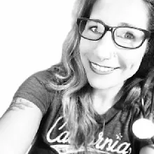 Джесс Страттон logo