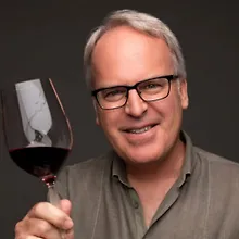 Джеймс Саклинг logo