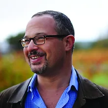 Джон Бонне logo