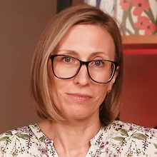 Елена Кузеванова logo