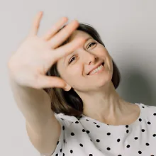 Елена Якимова logo