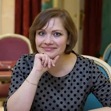 Евгения Шестакова logo