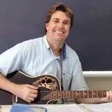 Кевин Р. Бёрнс logo