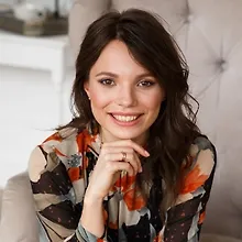 Кристина Прошакова logo