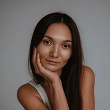 Лена Поля logo