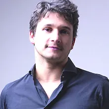 Лука Маццучелли logo