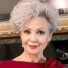 Любовь Розенберг logo