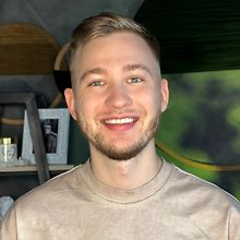 Изображение источника Макс Нечаев