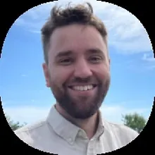 Максим Юдов logo