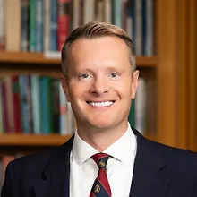 Мариан Л. Тупи logo