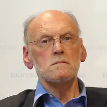 Найджел Биггар logo