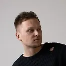 Никита Знахаренка logo