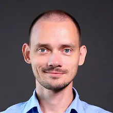 Павел Медведев logo