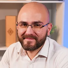 Павел Шаров logo