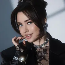 Полина Дятлова logo