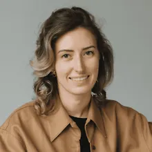 Полина Мальцева logo