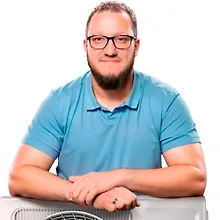 Руслан Климатик logo